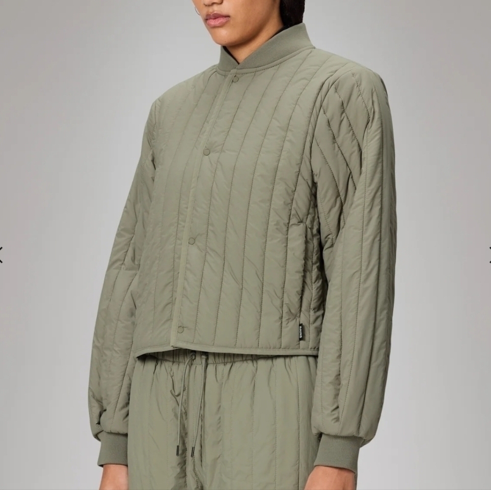 NWT! Rains, Banja Liner Bomber W Jacket, Drift, Size Small, MSRP $150 - Picture 7 of 10